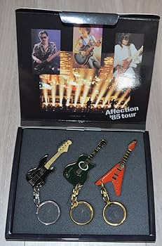 THE ALFEE ★アクリルスティックキーホルダー 3個セット 71eB-iJN26L._UF350,350_QL50_.jpg